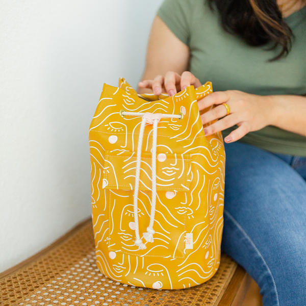 Ladies bucket handbags deals