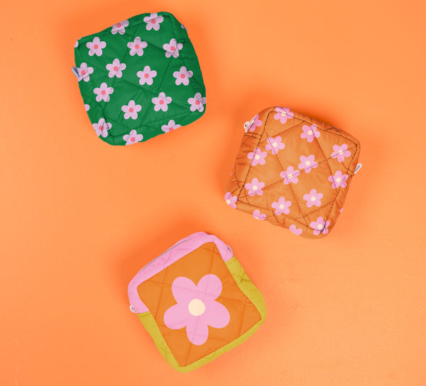 Daisy Dot Green Puffy Mod Pouch
