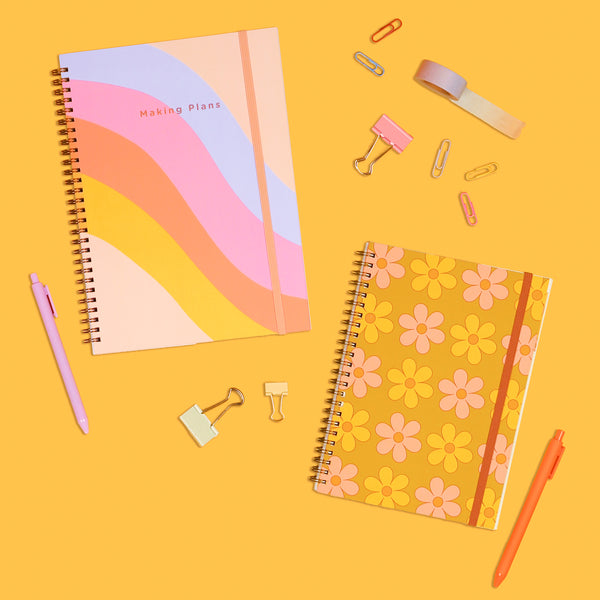 Undated Perpetual Planner - Color Block Daisy