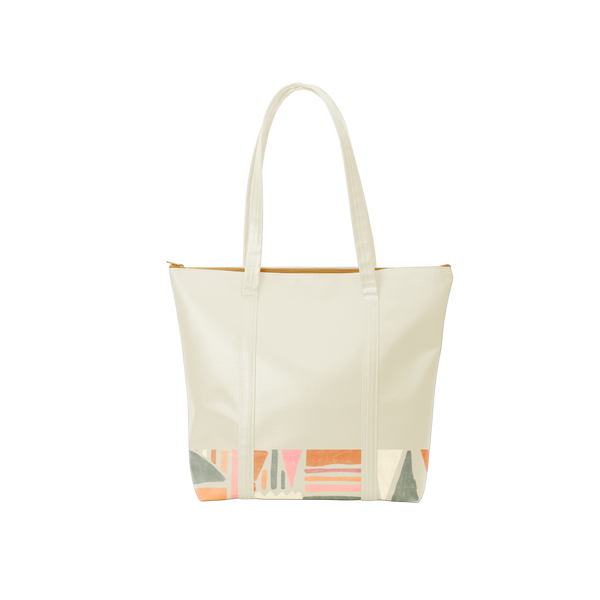 Cute tote bag in tan with geometric fruit basket pattern and zippered top.