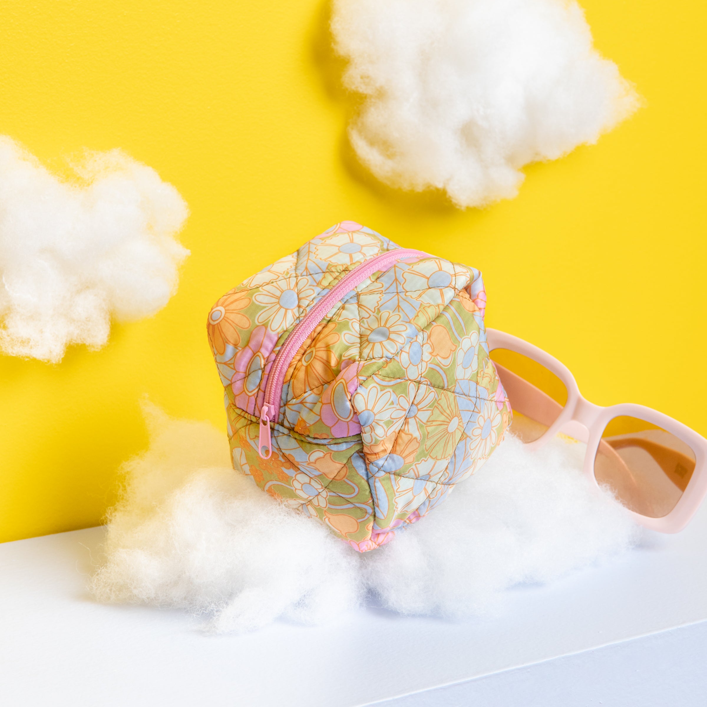 Gatherin' Flowers Puffy Mod Pouch– Talking Out Of Turn
