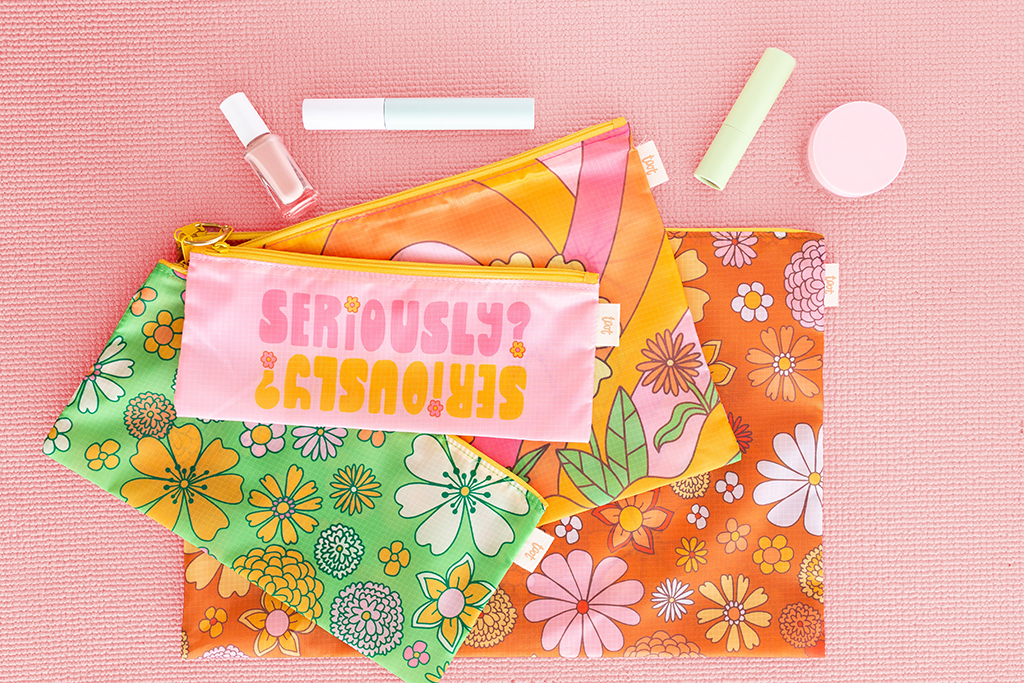 Flower Power Pouch main image 0